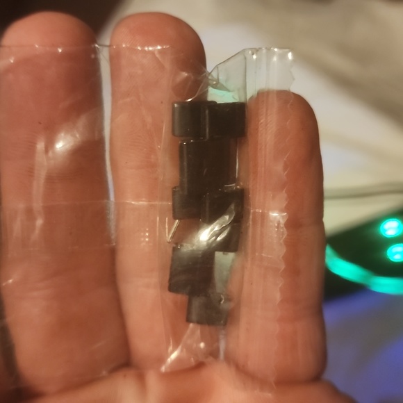 Designer watch plus extra links - Picture 3 of 3